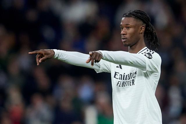 倾向于等到, 月之间, 有所延迟