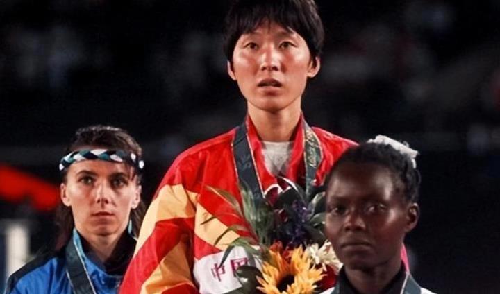 AA, https, 岁活出新精 AA, https, 岁活出新精