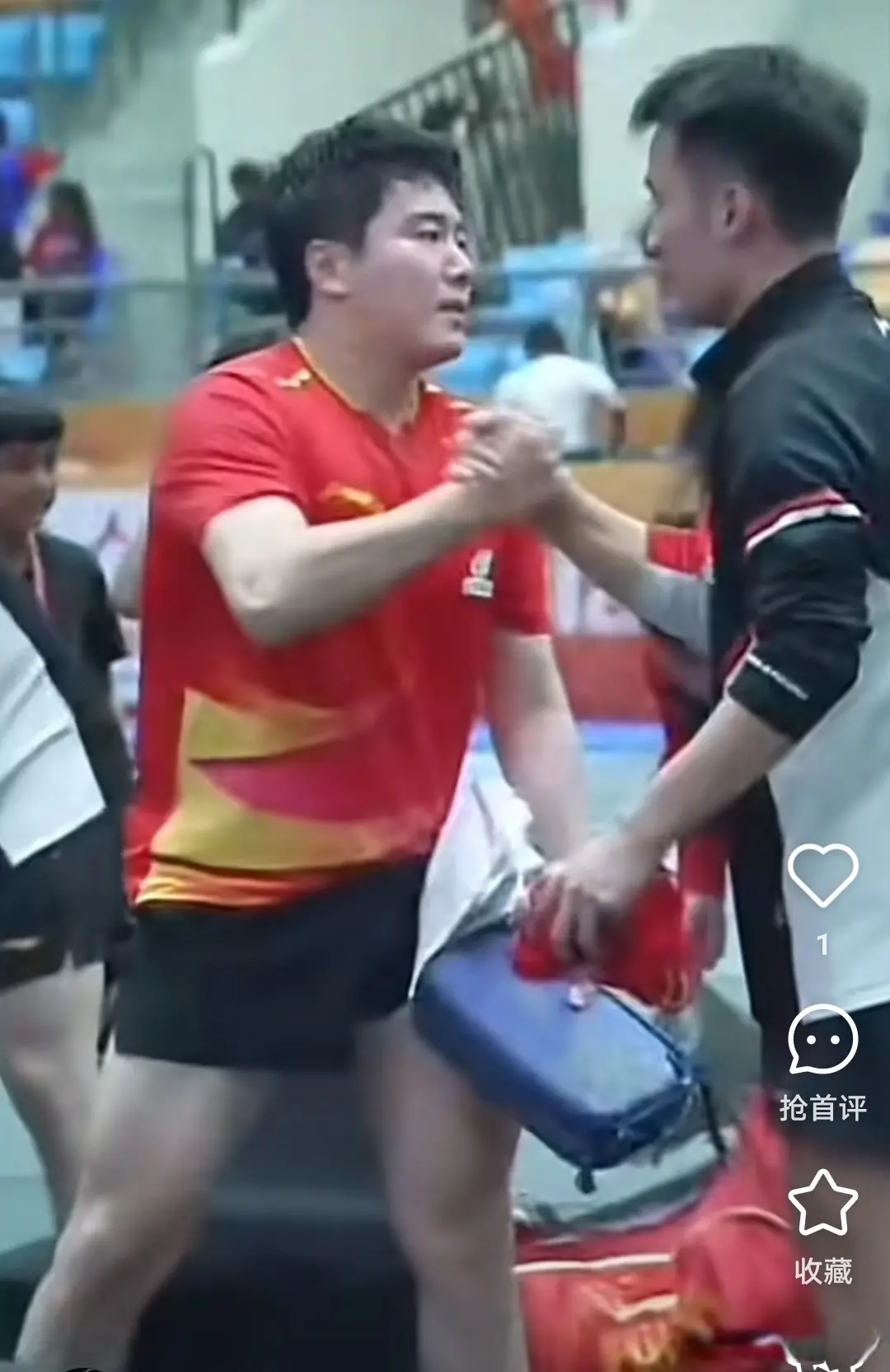 这是喜极而 这是喜极而