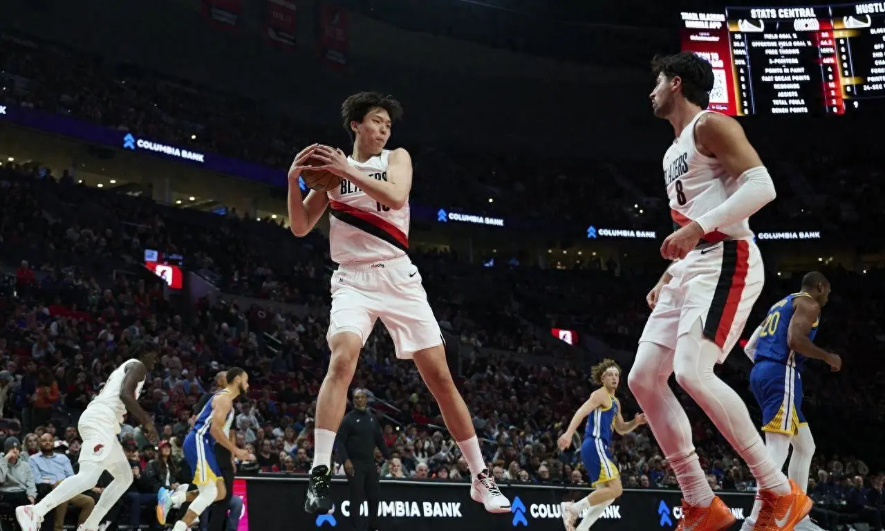 毕竟, 中国球员发 毕竟, 中国球员发