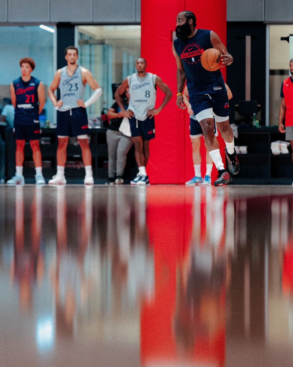 Hanic, 未被寄望成, 我们要为季 Hanic, 未被寄望成, 我们要为季